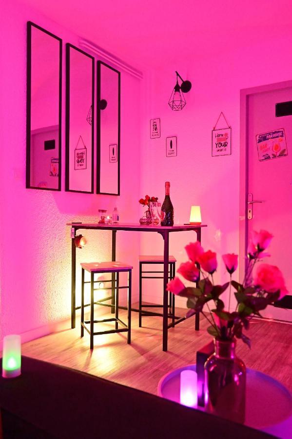 Luxe Sauna Privatif Et Grand Bain Jacuzzi A Deux A Biscarosse Plage Pour Nuit Romantique Avec Decoration Led Et Bougies Biscarrosse Zewnętrze zdjęcie
